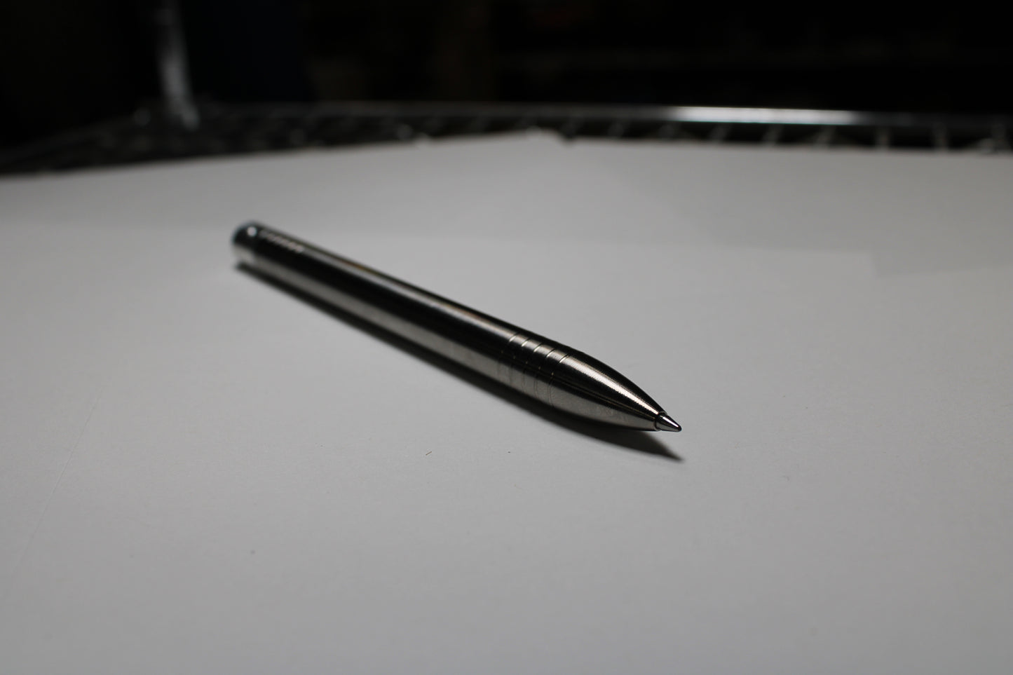 40 Clipless Click Pen - 6Al-4V Titanium - 6061 Aluminum Mechanism - Round Nose - Grip Lines - Pentel EnerGel