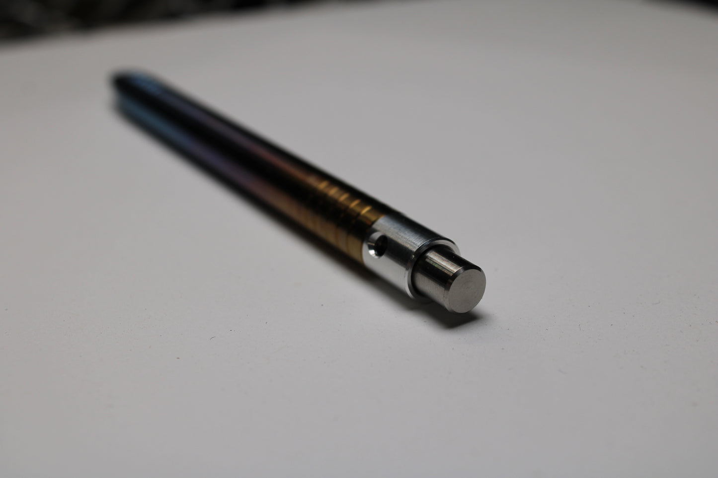 40 Clipless Click Pen x KVR Finishing - 6Al-4V Titanium - 6061 Aluminum Mechanism - Round Nose - Grip Lines - Pentel EnerGel